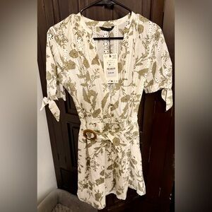 Zara Cream and Brown Floral Belted Blouse